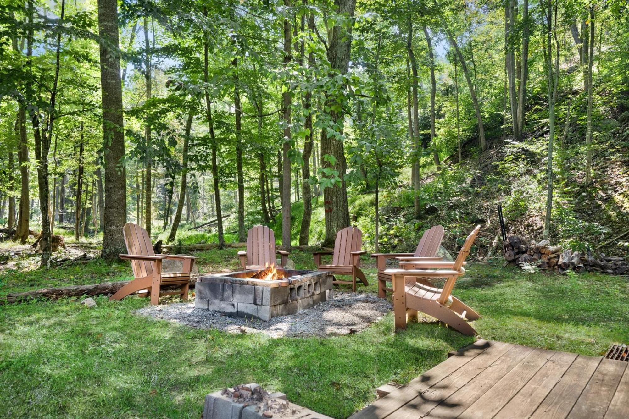 River Access W Hot Tub, Grill, Wifi, & Fire Pit! Lost City Экстерьер фото